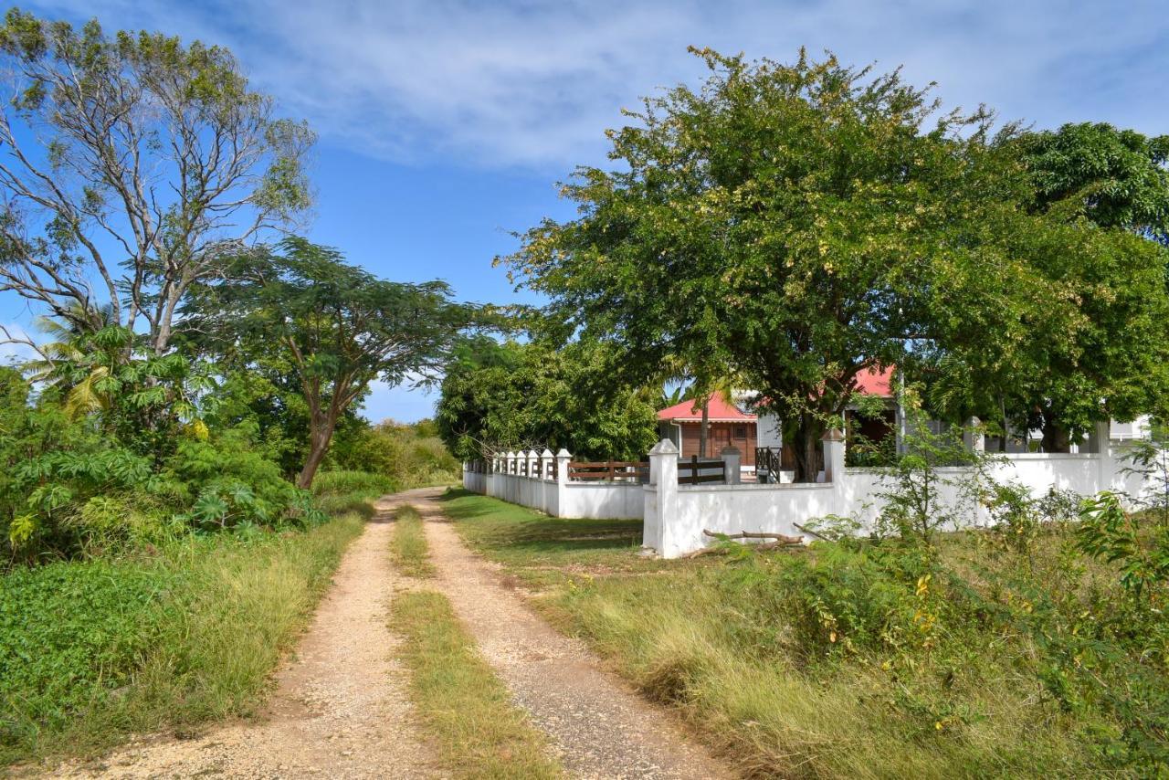 Gites Du Domaine De La Canne A Sucre Anse-Bertrand Exterior foto